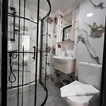 Sandara Boutique