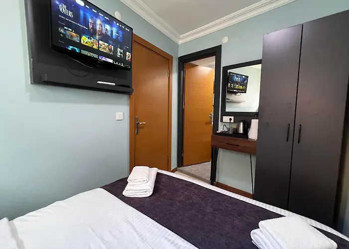 B&B Sandara Boutique