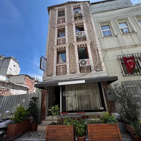 Sandara Boutique Bed & Breakfast 3*